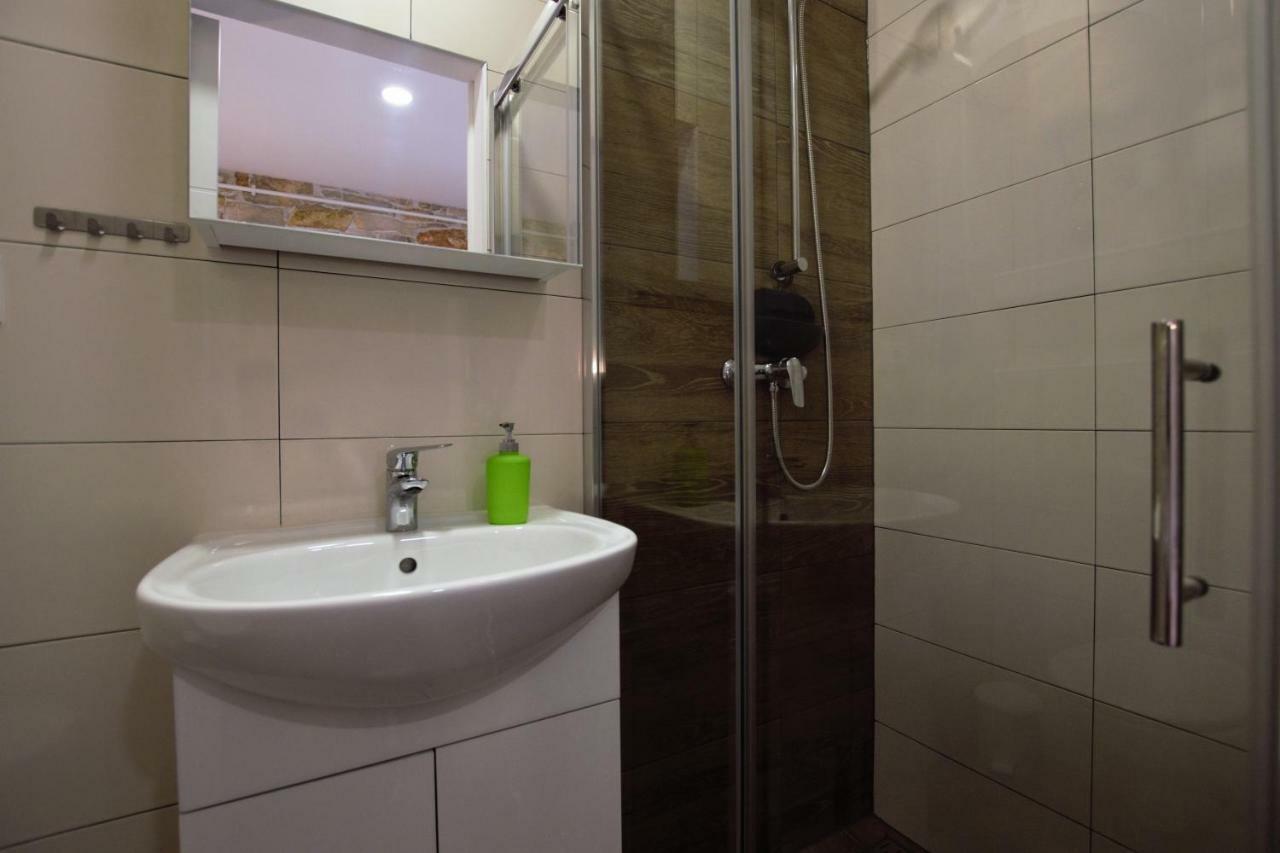 Studio Apartman Danijela Pula Zewnętrze zdjęcie